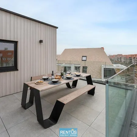 아파트 C-mar - Luxury In